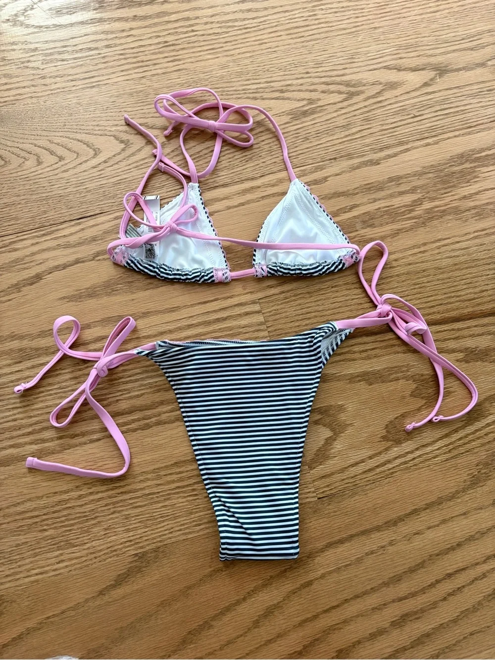 Frankie’s Bikinis striped set